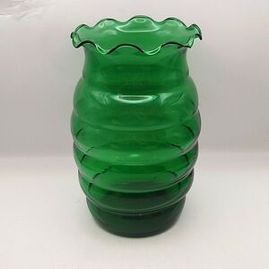 Vintage Green Glass Vase (chip)
